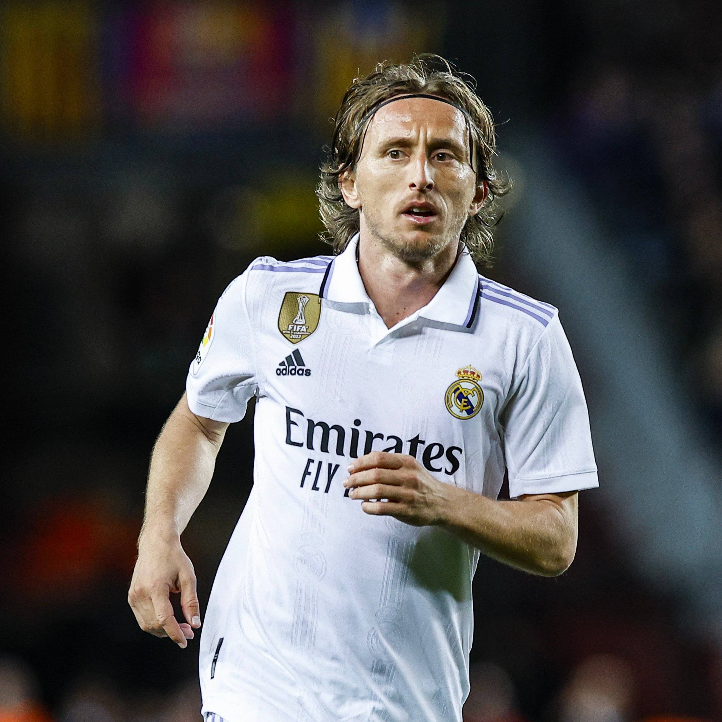 科里纳：既然具备核查条件，为何不能在角球判罚引入VAR？