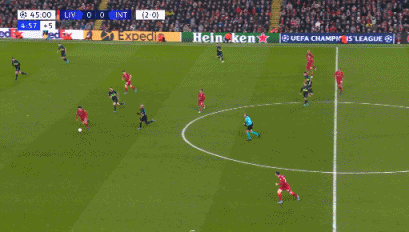 曼城德布劳内助攻斯特林破门