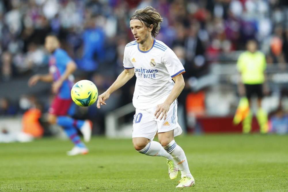 那不勒斯vs尤文：麦克托米奈首发，伊尔迪兹、小孔塞桑出战